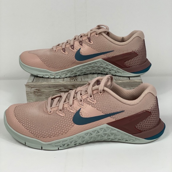NWT Nike Metcon 4 Particle Beige - Picture 8 of 9